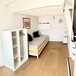 Charmant Cabanon Les Pieds Dans L\'Eau…